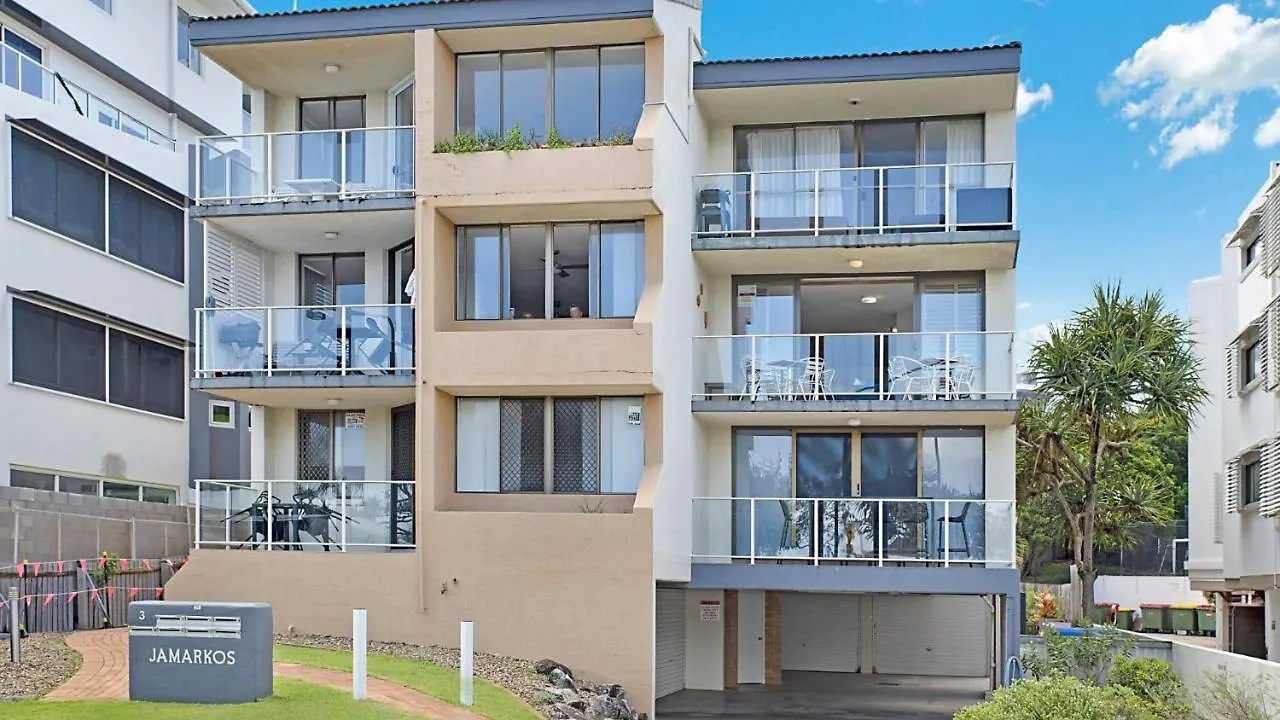 Jamarkos Unit 4 Kings Beach Qld Caloundra Holiday home