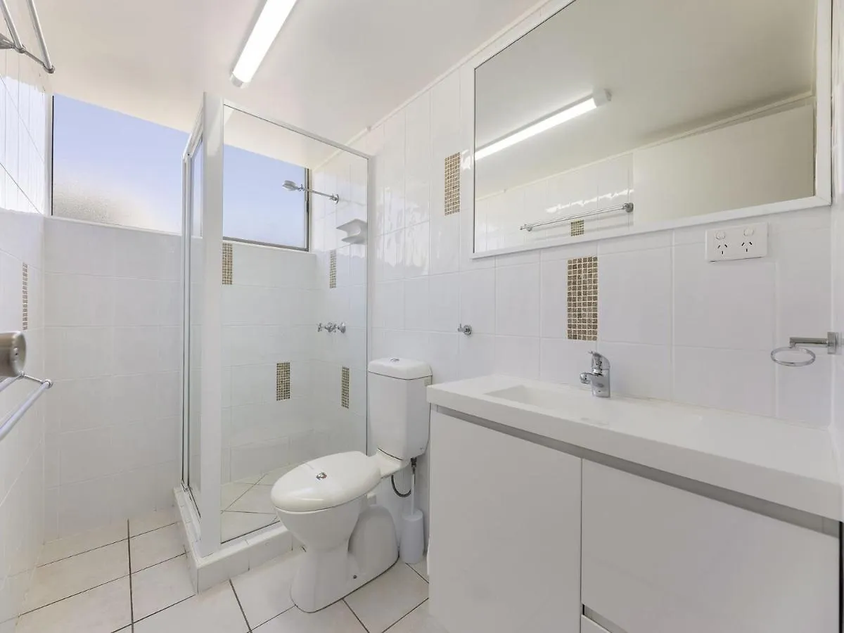 Jamarkos Unit 4 Kings Beach Qld Caloundra